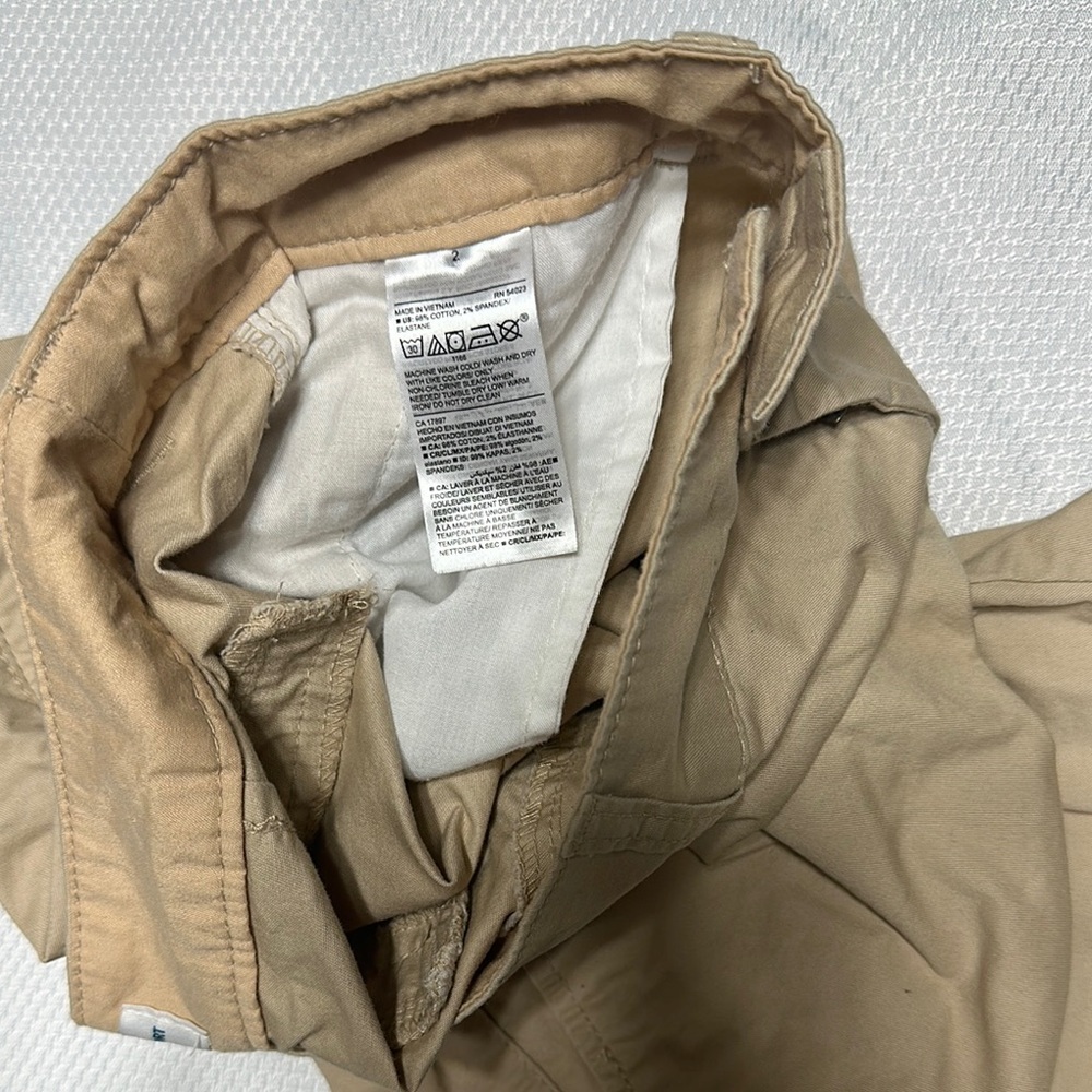 Old Navy Tan Bermuda Shorts with Flat Front Design - Picture 3 of 8